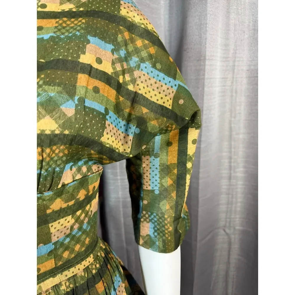 Vintage Moss Green Novelty Print Cotton Day Dress - Picture 4 of 8